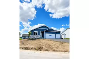 1349 Orchid Wy, New Richmond, WI 54017 - Photo 4