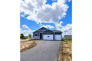 1349 Orchid Wy, New Richmond, WI 54017 - Photo 2