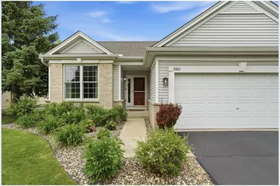 10812 Thone Circle, Woodbury, MN 55129 - Photo 4