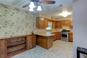 1122 Jerry Ave, Durand, WI 54736 - Photo 10