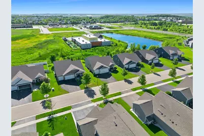 1907 Meridian Curve, Carver, MN 55315 - Photo 10