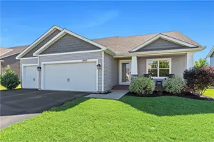 1907 Meridian Curve, Carver, MN 55315 - Photo 14
