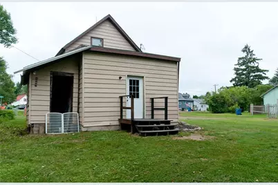 200 W 2nd Street, Haugen, WI 54841 - Photo 4