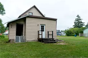 200 W 2nd St, Haugen, WI 54841 - Photo 4