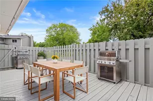 7654 Dunmore Rd, Woodbury, MN 55125 - Photo 34