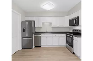 7654 Dunmore Rd, Woodbury, MN 55125 - Photo 12