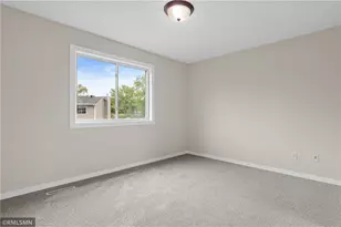 7654 Dunmore Rd, Woodbury, MN 55125 - Photo 24