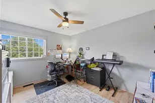 122 Taylor Ave, River Falls, WI 54022 - Photo 12