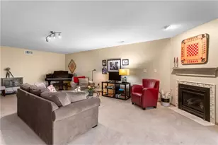 2633 Golf View Dr, River Falls, WI 54022 - Photo 24