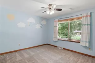 9331 Cedar Forest Rd, Eden Prairie, MN 55347 - Photo 26