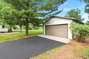 964 Fraser Ln, Hudson Township, WI 54016 - Photo 30
