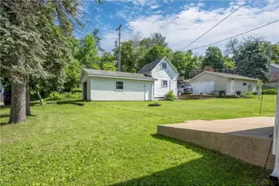 116 E Elm St, Glenwood City, WI 54013 - Photo 10