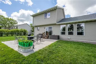 293 Birch St, Baldwin, WI 54002 - Photo 6