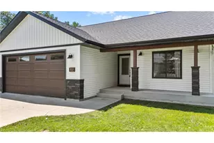 W1202 Oakridge Ct, Spring Valley, WI 54767 - Photo 4