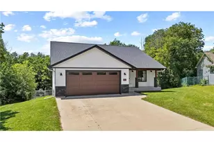 W1202 Oakridge Ct, Spring Valley, WI 54767 - Photo 2