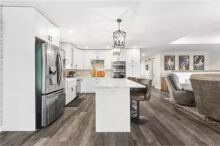 W1202 Oakridge Ct, Spring Valley, WI 54767 - Photo 14