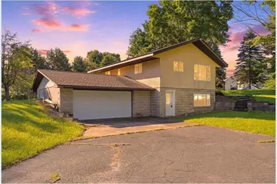 796 Magnor Lake Drive, Clayton, WI 54004 - Photo 2
