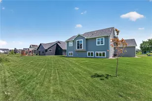411 Westwood Dr, River Falls, WI 54022 - Photo 36