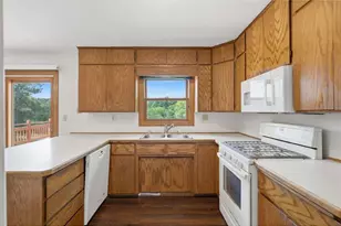 710 Kinney Rd, Hudson, WI 54016 - Photo 16
