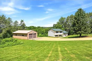 710 Kinney Rd, Hudson, WI 54016 - Photo 30