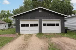 520 12th St, Menomonie, WI 54751 - Photo 8