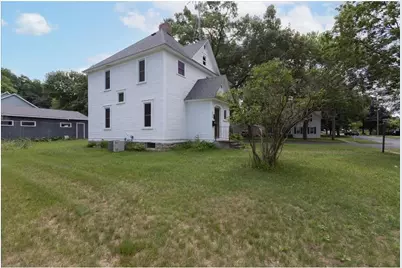 520 12th Street, Menomonie, WI 54751 - Photo 6