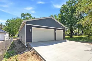 537 N Pearl St, River Falls, WI 54022 - Photo 26