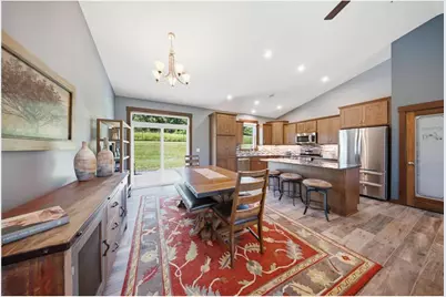 911 67th Avenue, Hudson, WI 54016 - Photo 8