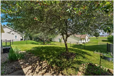1825 Windmill Drive, Baldwin, WI 54002 - Photo 4