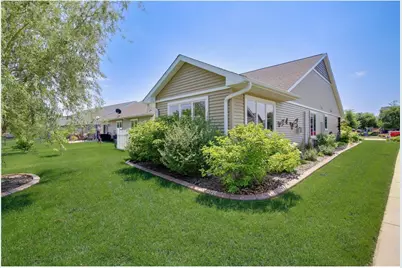 3498 Cambridge Place, River Falls, WI 54022 - Photo 38
