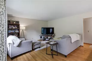 2231 Frank St, Eau Claire, WI 54703 - Photo 4