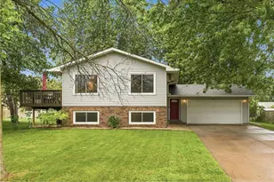 1407 Meadowlark Ln, New Richmond, WI 54017 - Photo 1