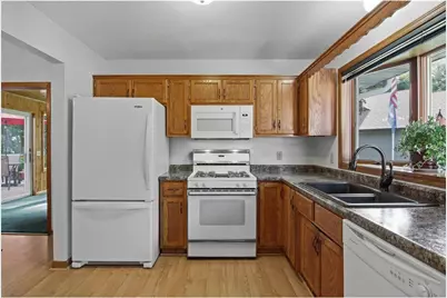 2295 Ariel Court, Saint Paul, MN 55109 - Photo 8