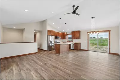 222 Eagle Ridge Drive, Roberts, WI 54023 - Photo 6