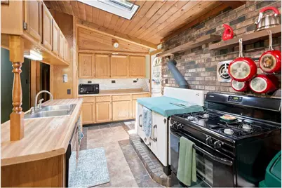 8998 N River Road, Danbury, WI 54830 - Photo 10