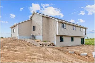 363 Candy Lane, Kinnickinnic Township, WI 54022 - Photo 28