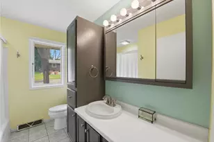 925 Roosevelt St, River Falls, WI 54022 - Photo 14