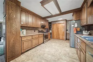 1300 E Ripley St, Cornell,  54732 - Photo 8