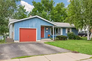 711 Saint Croix St, Hudson, WI 54016 - Photo 4