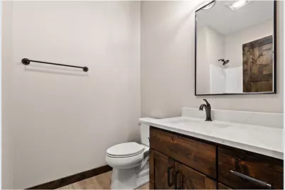 1043 Legend Lane, Troy Township, WI 54022 - Photo 22