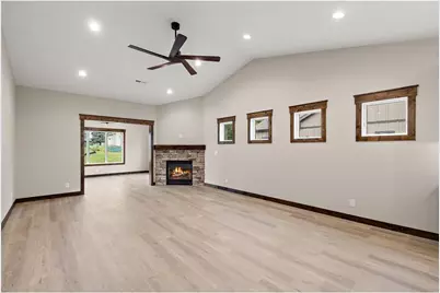 1043 Legend Lane, Troy Township, WI 54022 - Photo 10