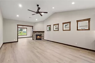 1043 Legend Ln, Troy Township, WI 54022 - Photo 10