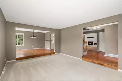 698 Badlands Road, Hudson, WI 54016 - Photo 8