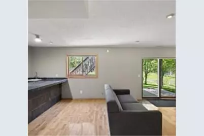 4008 Pennsylvania Avenue, Eagan, MN 55123 - Photo 16