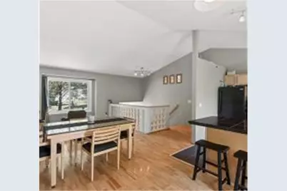 4008 Pennsylvania Avenue, Eagan, MN 55123 - Photo 6