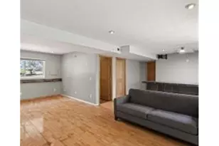 4008 Pennsylvania Ave, Eagan, MN 55123 - Photo 18