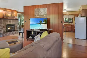 405 Oakwood Dr, Durand, WI 54736 - Photo 12