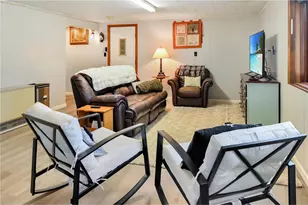 405 Oakwood Dr, Durand, WI 54736 - Photo 30