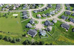 2909 Elgin Ct, River Falls, WI 54022 - Photo 38