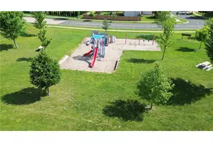 2909 Elgin Ct, River Falls, WI 54022 - Photo 42
